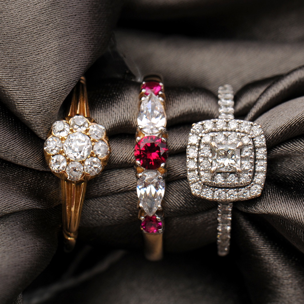 Jewellery & Costume Jewellery 