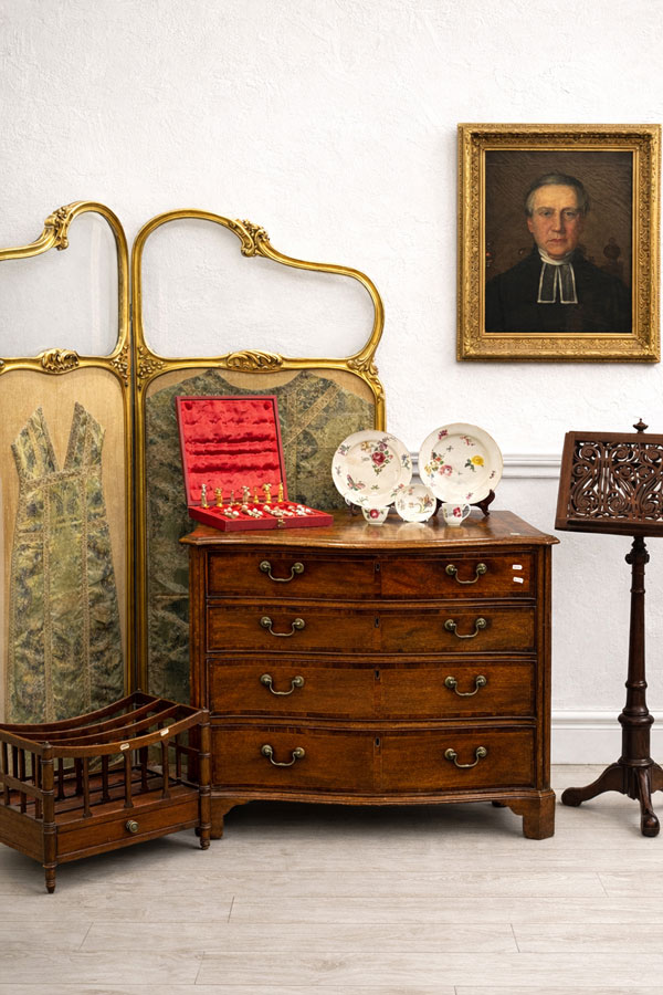 The Spring Fine Sale