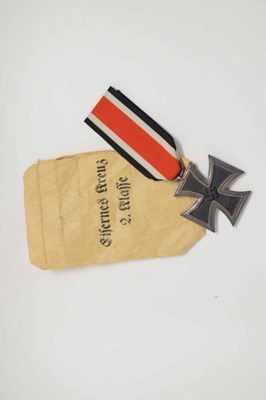 Lot 8 - Second World War Third Reich 2nd class Iron...