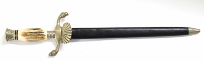 Lot 27 - 20th century Continental hunting dagger/dirk...