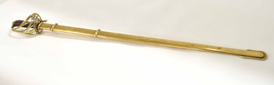 Lot 29 - 1845 pattern British infantry sword with VR...