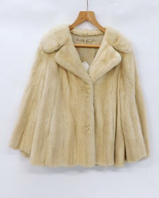 Lot 175 - A lady's 'pearl' mink jacket, with single clip...