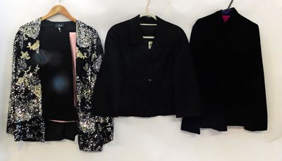 Lot 82 - A quantity of late 20th century lady's...