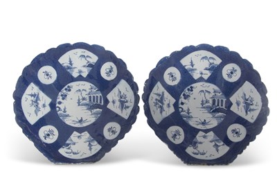 Lot 83 - An unusual Bow porcelain shell shaped dish...