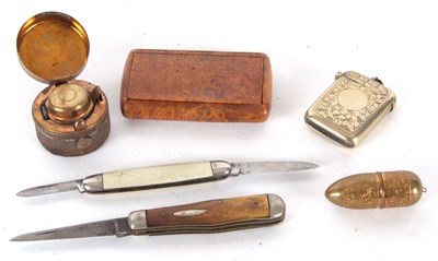 Lot 144 - Mixed Lot: Vintage burr wood snuff box,...