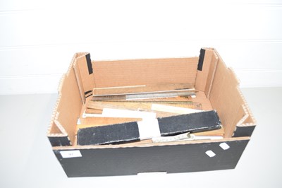 Lot 97 - BOX CONTAINING VARIOUS VINTAGE RULERS TO...