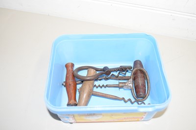 Lot 105 - MIXED LOT VINTAGE CORKSCREWS