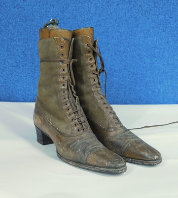 Lot 27 - A pair of late 19th/early 20th Century brown...