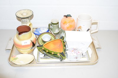 Lot 206 - TRAY OF MIXED WARES TO INCLUDE A DOULTON...