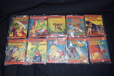 Lot 20 - Super Detective Library No 21-30