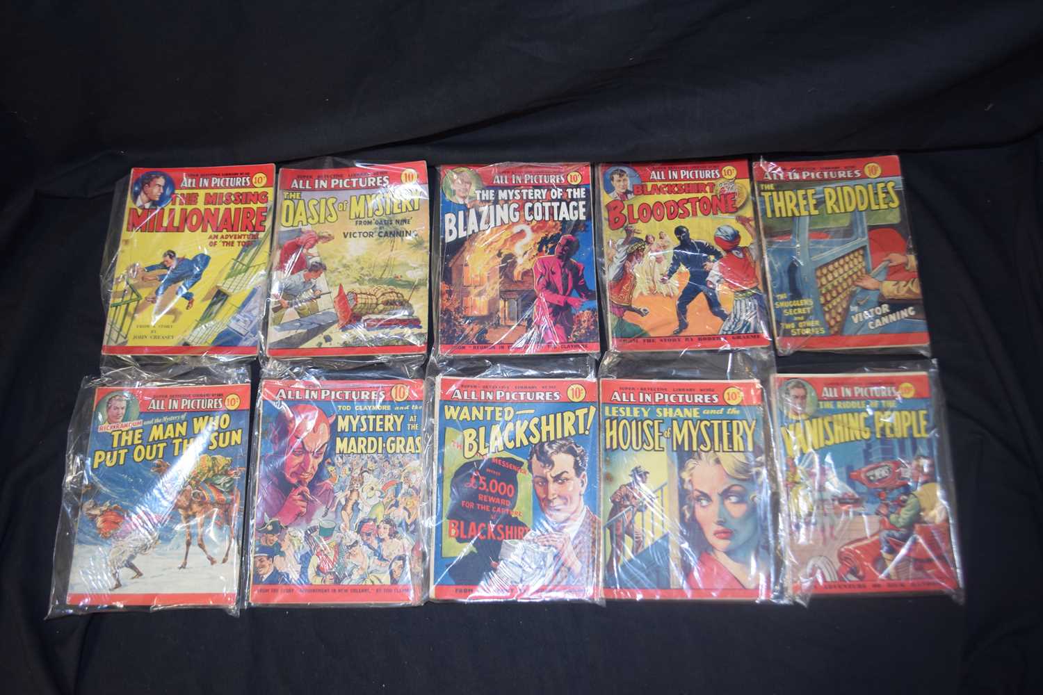 Lot 28 - Super Detective Library No 101-110
