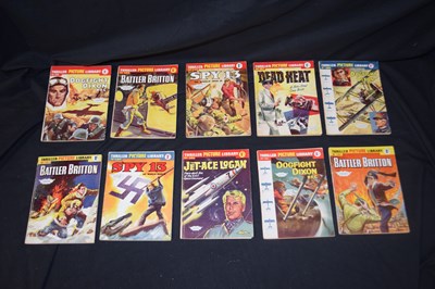 Lot 52 - Thriller Comics No 381-390