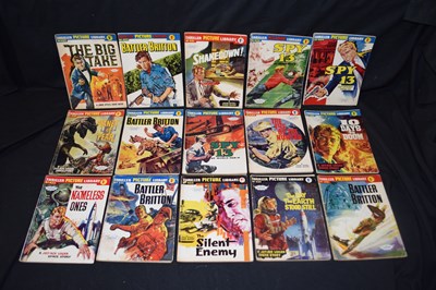 Lot 73 - Thriller Comics No 421-435
