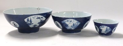 Lot 429 - Group of three Bow porcelain bowls, the blue...