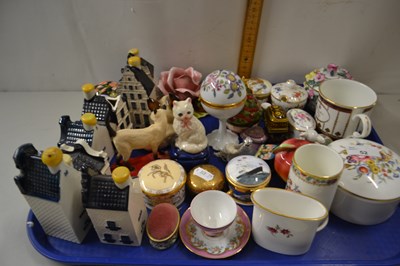 Lot 52 - Mixed Lot: Various trinket boxes, Bols KLM...