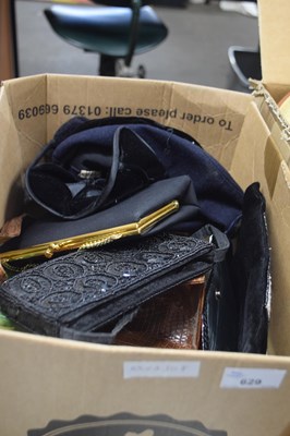 Lot 629 - Box containing quantity of various clutch and...