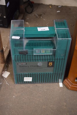 Lot 734 - Halfords battery charger