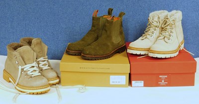 Lot 265 - Three pairs of lady's suede boots to include a...