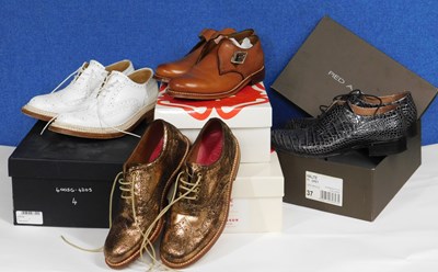 Lot 264 - Four pairs of lady's shoes, to include a pair...