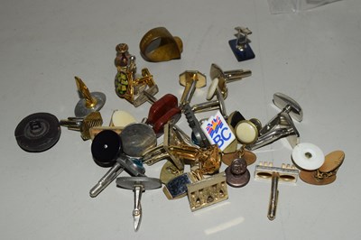 Lot 143F - SELECTION ASSTD CUFFLINKS