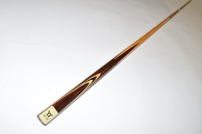 Lot 186 - 20th century cue by Riley, 144cm long
