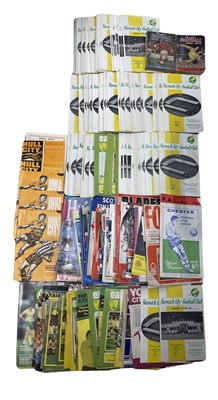 Lot 156 - A large collection of vintage football...