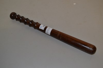Lot 122 - Vintage turned wooden truncheon, no makers...