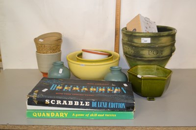 Lot 157 - Mixed Lot: Pair of small Poole Pottery vases,...
