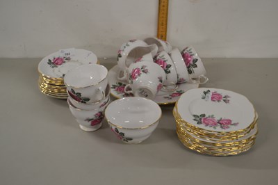 Lot 163 - Quantity of Royal Vale tea wares