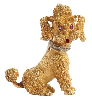 Lot 69 - An 18ct poodle brooch, the seated poodle set...