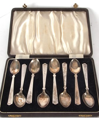 Lot 78 - A cased set of eight George VI silver...
