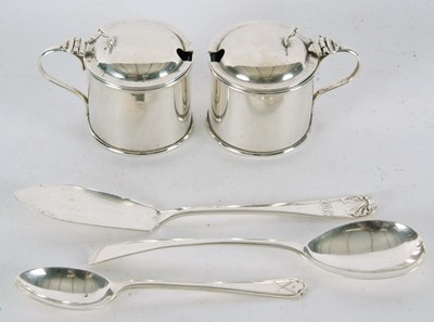 Lot 184 - Mixed Lot:  Two small plain drum mustards and...