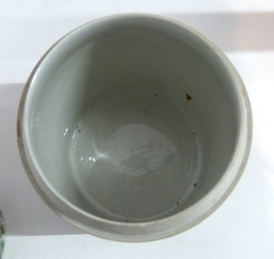 Lot 258 - A 19th Century Chinese porcelain jar and cover,...