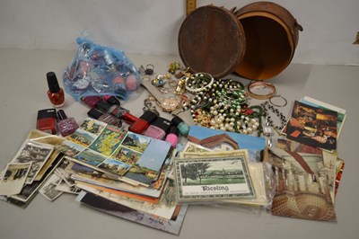 Lot 114 - Mixed Lot: Various nail polish, costume...
