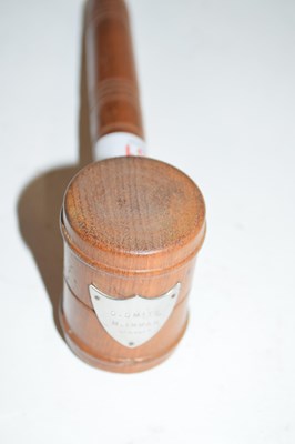 Lot 281 - Turned wooden presentation gavel with white...