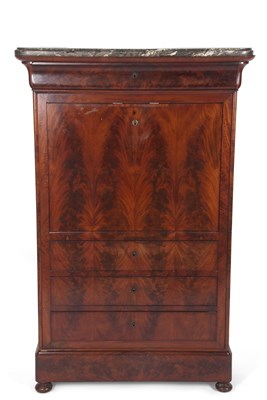 Lot 438 - An early 19th Century French marble topped...
