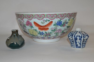 Lot 315 - A large Chinese porcelain punch bowl, 20th...
