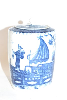 Lot 386 - An 18th Century Caughley tea caddy and cover...
