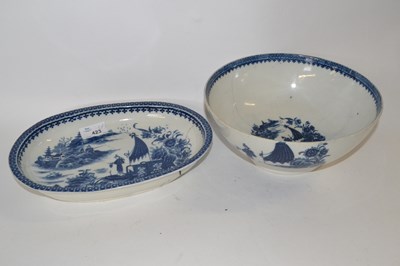Lot 423 - A large 18th Century Caughley bowl with the...
