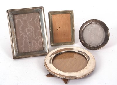 Lot 86 - Mixed Lot: A George VI silver photograph frame...