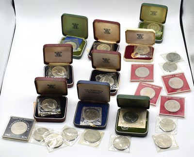 Lot 139 - Quantity of cased and uncased ERII and GRVI...