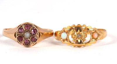 Lot 69 - A 15ct ruby and cultured pearl ring,...