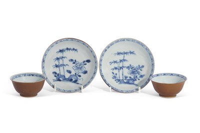 Lot 146 - Pair of Nanking  Cargo Teabowls and Saucers
