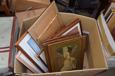Lot 809 - Box of mixed pictures