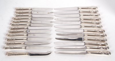 Lot 42 - Twelve silver handled Kings pattern table...