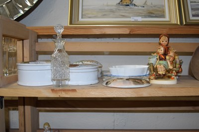 Lot 561 - Mixed Lot: Goebel ornaments and other assorted...