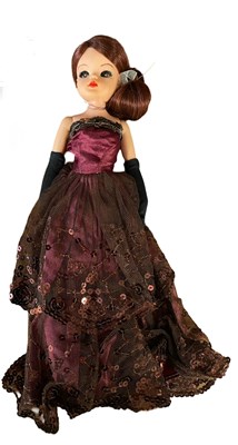 Lot 53 - Elegant Ballgown Sindy (Pedigree, 1980s) In...