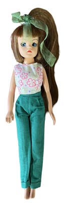 Lot 87 - Original Sindy with half-cropped / half...