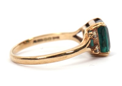 Lot 39 - A 9ct green tourmaline ring, the mixed cut...