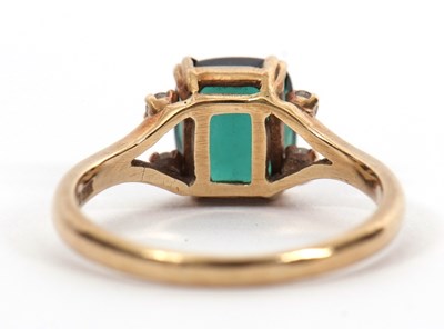 Lot 39 - A 9ct green tourmaline ring, the mixed cut...